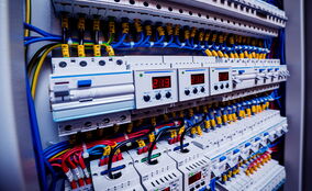 Automatisierungstechnik zur Maschinensicherheit